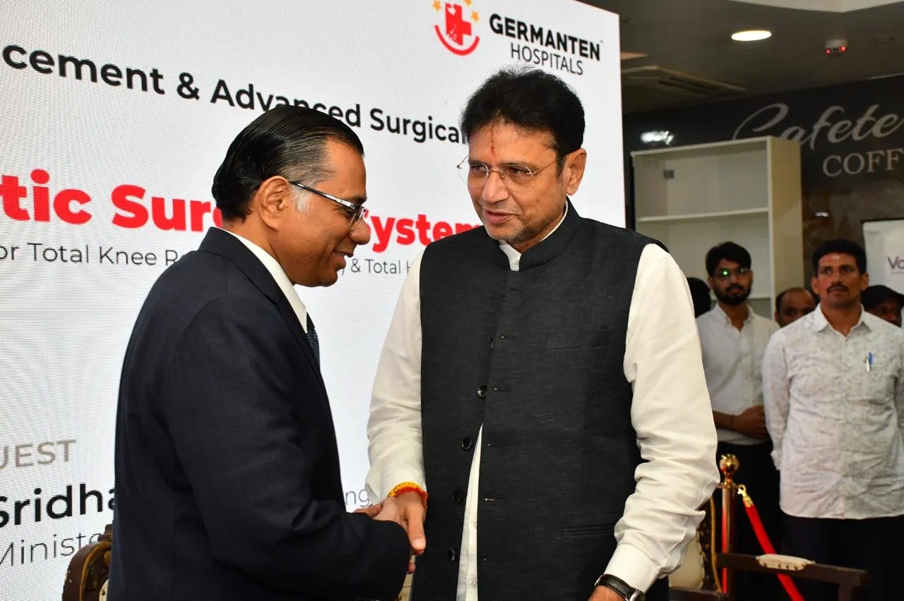 Sri D. Sridhar Babu unveiling the advanced robotic joint replacement system with Dr. Mir Jawad Zar Khan in Hyderabad